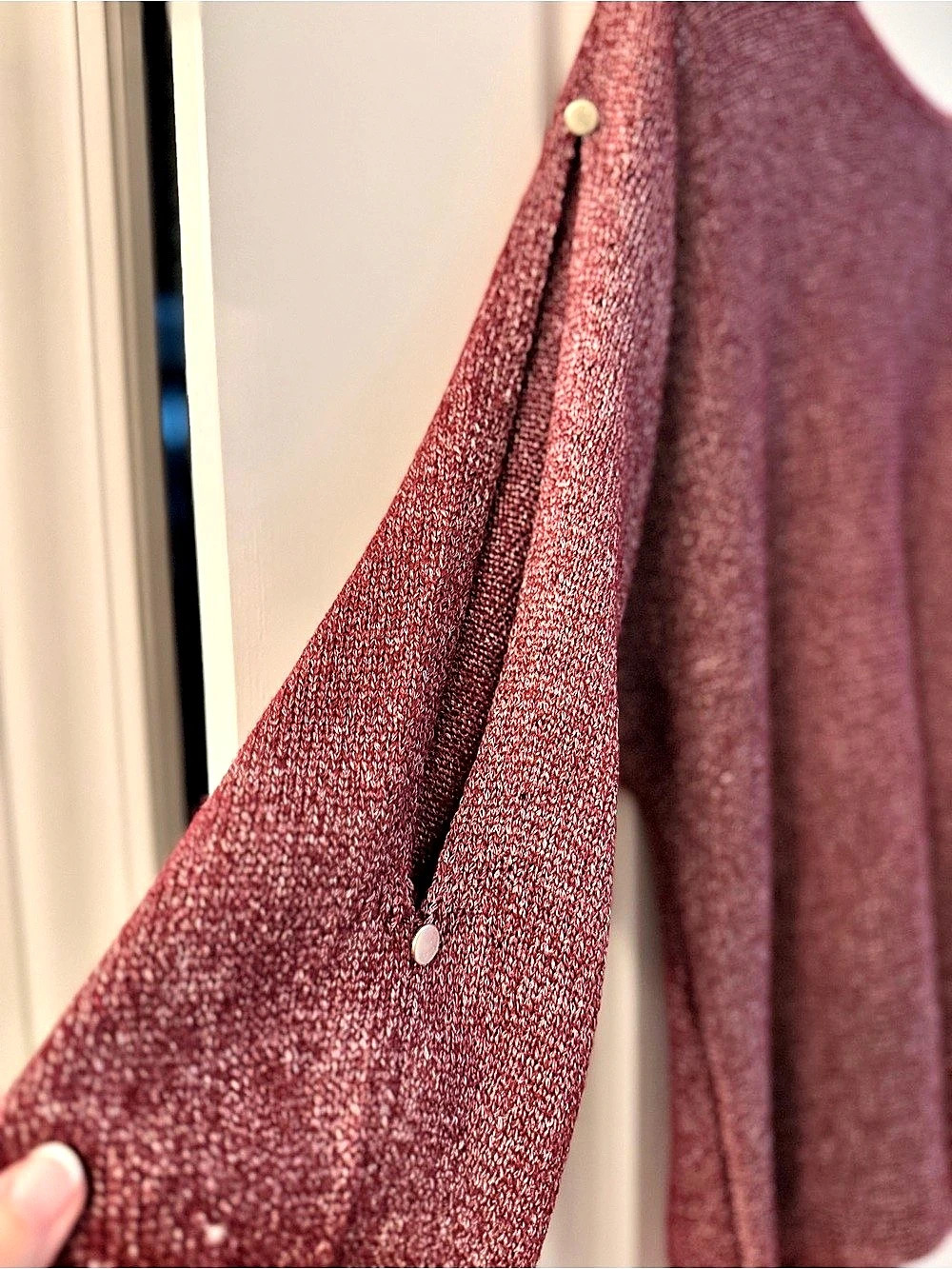 The Limited Burgundy Scoop Neck Sweater Like New - Picture 4 of 4